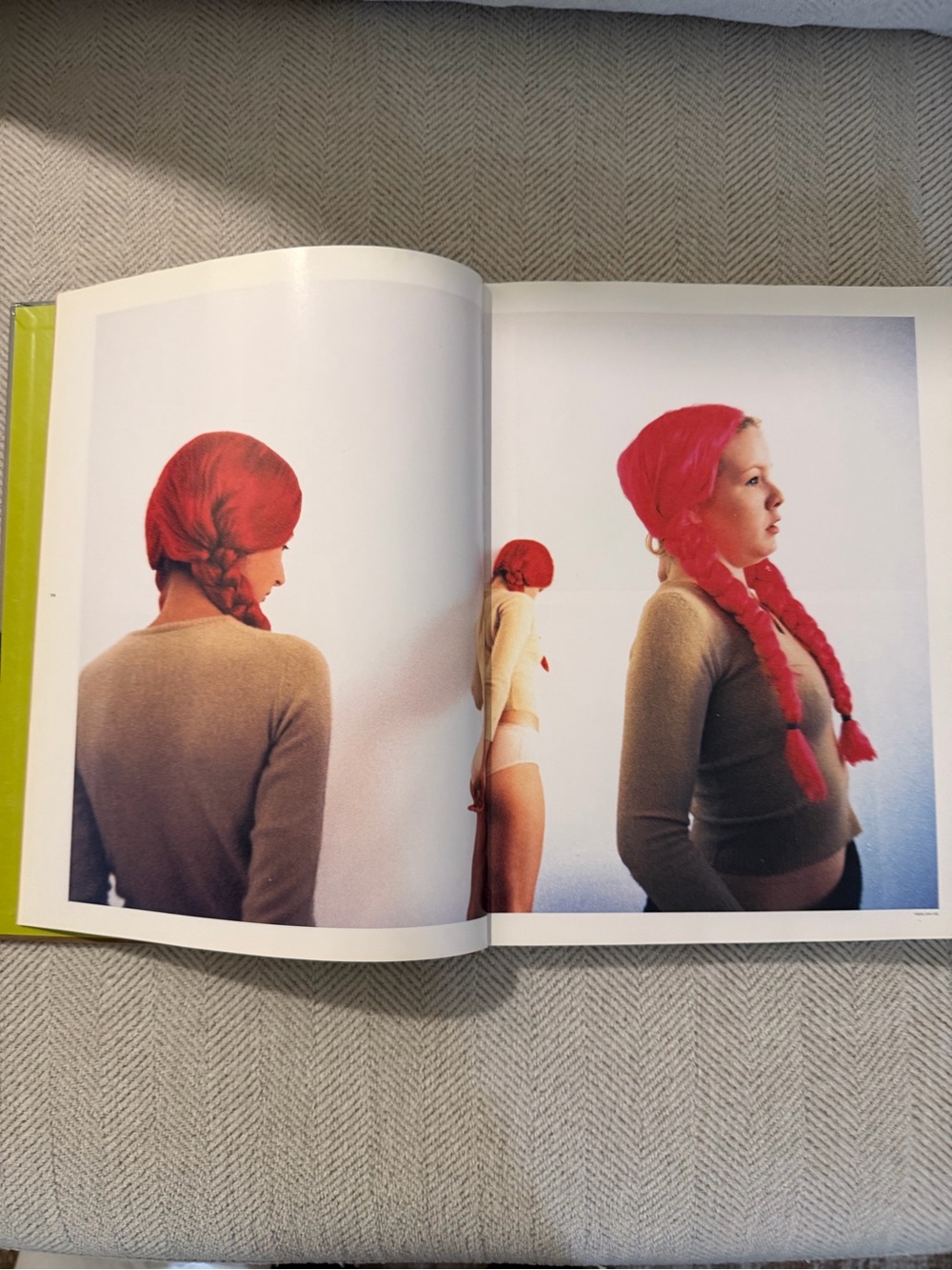 VB 08-36 Vanessa Beecroft Performances — Hard Cover - Picture 2 of 2